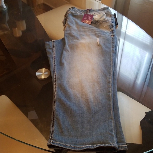 Lane Bryant Denim - Lane Bryant genius fit capris size 22